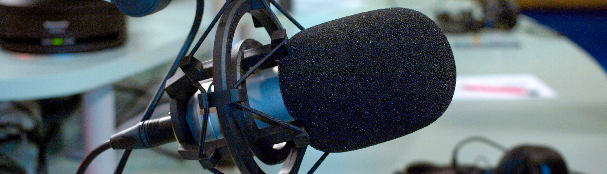 radio microphone image