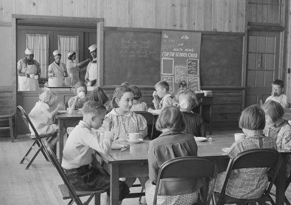 A hot mid-morning lunch in school at Ashwood Plantations, South Carolina